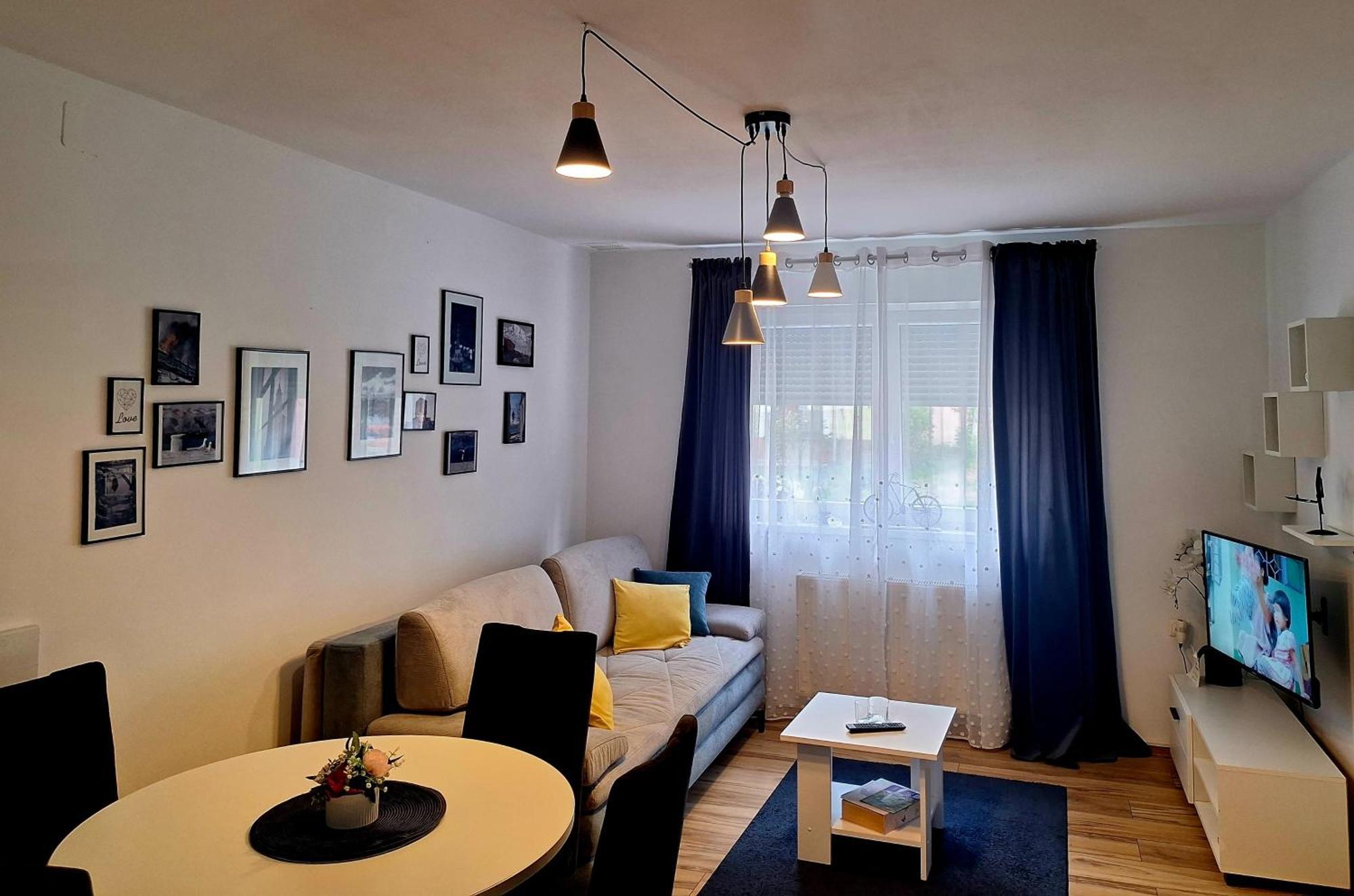 Gospic Riverside Apartment Екстериор снимка