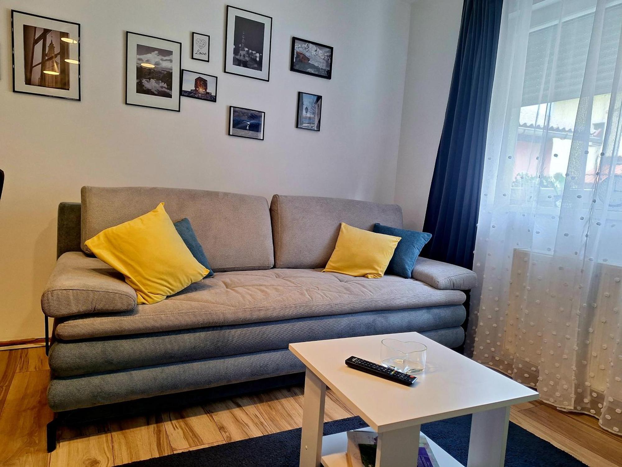 Gospic Riverside Apartment Екстериор снимка